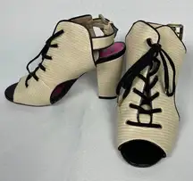 Juicy Couture Y2K Open Toe Lace‎ Up Strap Block Heels Sandals Beige/Cream/Black