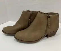 Arizona Jean Co‎ Womens Camino Stacked Heel Booties. Size 10. Color: Taupe