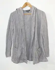 Barefoot dreams cozy chic lite open gray women’s hooded cardigan