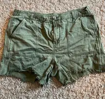 Aerie Adventure Short Army Green Women’s Size Large