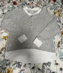 Lou and Grey Marbled Grey 1/4 button up crew neck