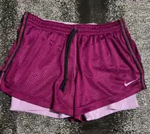 Womens medium Nike Pro 4" DRI-FIT DOUBLE-UP Yoga Shorts-Bright Grape