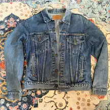 Levi Strauss and Co Vintage 80’s Blue Denim Trucker Jacket 70506-0216 42