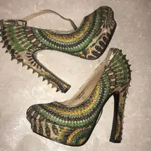 Rare - 6.5 WILD ROSE | retro spiked "jade" platform