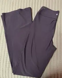 Old Navy Active High-Rise Flare Black Leggings