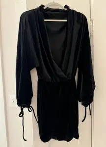 I Black Velvet Dress