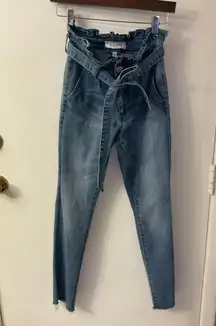 Ashley Mason High Waist Paper-bag Tie Front Raw Hem Jean 5 Juniors Coquette