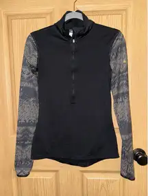 Nike Pro Womens Small 1/2 Zip Pullover Shirt Fitted Thumb Running‎ Dri-fit