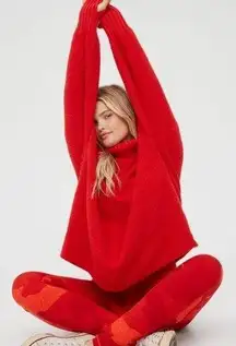 Offline by Aerie Red Chillside Oversized Turtleneck Sweater medium NWT