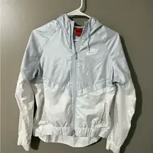 Nike Blue and White Raincoat with Hood and Water-Resistant Fabric