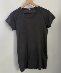 Lululemon 8 Swiftly Tech T-Shirt Charcoal Grey Active Gym Running
