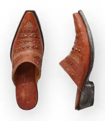 Old Gringo x Anthro 𖤐 Stud Snip Toe Cowboy Boots Clogs 𖤐 Mango Leather 𖤐 7.5M