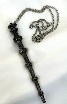 Magic wand grey pendant necklace