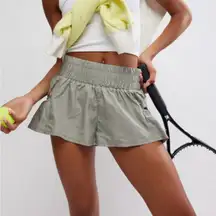 NWT FREE PEOPLE FP MOVEMENT GET YOUR FLIRT ON SHORT