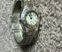 Geneva platinum in womens vintage two tone victorian style bangle watch one size