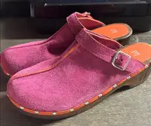 GAP Pink & Orange Suede Women's Clogs size 6