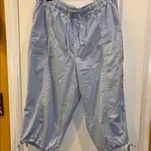 KAREN SCOTT..LIGHT BLUE CAPRI PANTS 2 POCKETS ON SIDE DRAW STRING WAIST LARGE