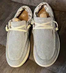 Ariat Hilo Slip In Shoes Women’s sz 9.5