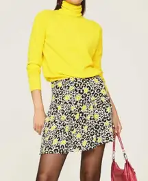 The Kooples EUC Yellow Turtleneck Sweater Size 0 Small 100% Merino Wool