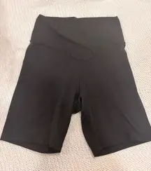 OFFLINE Bike Shorts by Aerie High-Rise 7" real me 