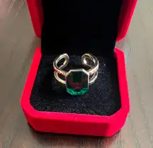 Gorgeous Gold Plated Faux Emerald Statement Adjustable Ring Size 7-9