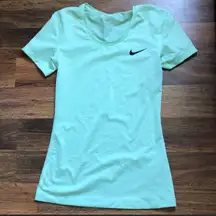 Nike pro mint green dri fit short sleeve athletic shirt top