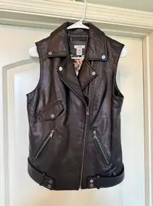 - 100% Leather Vest with Leopard Silk Lining - BRAND NEW CONDITION!
