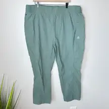 Eddie Bauer 24W First Ascent Pull-On Elastic Waist Ankle Pants Hiking Outdoors‎