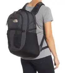 THE NORTH FACE Recon backpack Textured gray & rose gold