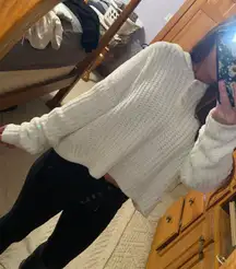 Crop Chenille White Hooded Sweater