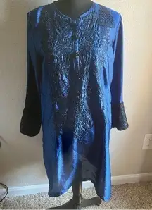 Elegant Blue and Black Lace Tunic