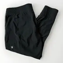 The North Face Joggers Womens Size 8 Black Cropped Athleisure Comfort Minimalist