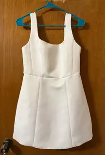 White Dress, Perfect for Bridal Era