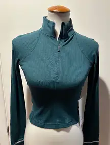 Lululemon Its Rulu Run‎ Cropped Half Zip - Size 4.