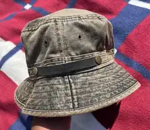 Red Head brown bucket hat
23”
NWT new with tags