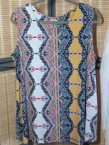 Westport Scoop Neck Scoop Neck Stretch Sleeveless Blouse