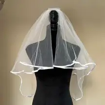 David’s Bridal Tulle Double Tiered Veil With Comb