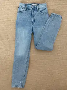 Abercrombie The 90s Straight Ultra High-Rise Curve Love Jeans