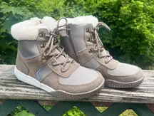 Weatherproof Womans Vintage Chloe Boots Sz 8 NWOB