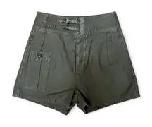 FRAME Utility Shorts 
Size 25 — military green