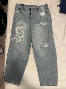 Outfitters Moms Jeans