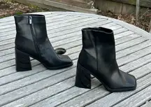 Black Boots‎ - Circus by Sam Edelman size 8.5 Layla