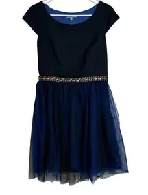 Minuet Cap Sleeve Beaded Tulle Skirt Cocktail Dress in Blue Black Size Medium