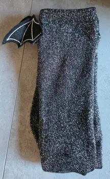 NWOT Black Glitter Bat Wing Devil Wing Magical Halloween Socks Onesize