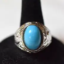 Vivid Blue Oval Stone Inlay Graphic Etched Deer Silver Tone Metal Size 13.5 Ring