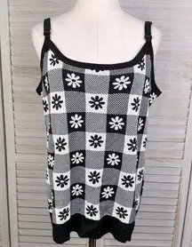 TORRID Jacquard Sweater Tank Top Springtime Check Deep Black/Cloud Dancer-2X