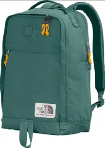 THE NORTH FACE Berkeley Daypack, Dark Sage/Summit Gold new travel hiking outdoor