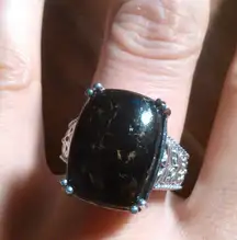 Matrix Silver Shungite Solitaire Platinum Over Copper Ring (Size 8)