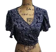 Lily White Navy Blue Paisley Wrap Crop Top Short Sleeve Blouse XS