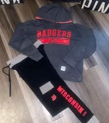 Wisconsin Badgers Hoodie and Joggers Set